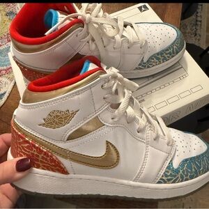 Jordan Air 1 Mid GS - White and Metallic Gold Sneakers